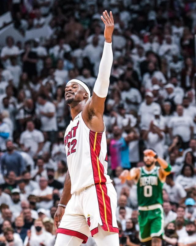 1652863185307046807.jpg FTAskYuXwAAAaX6.jpg